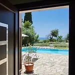 Minetti Villa Lourdata (Kefalonia)