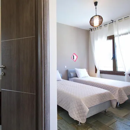 Minetti 로우드하타